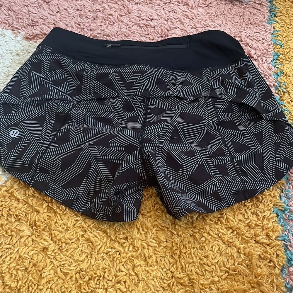 Lululemon, old pattern - Picture 3 of 4